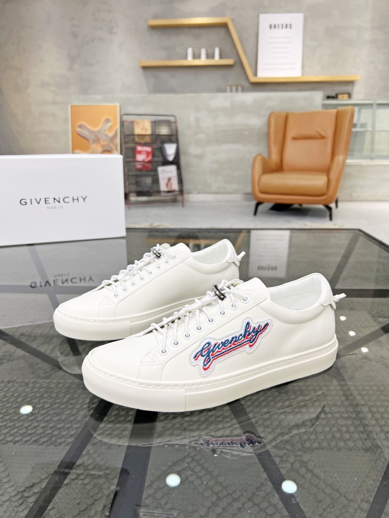 Givenchy Sneakers